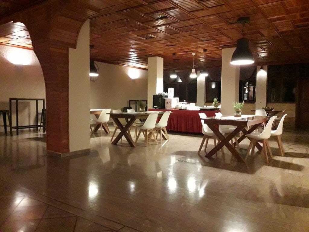 Galaxy Hotel Аргостолион Екстериор снимка