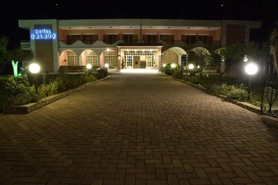 Galaxy Hotel Аргостолион Екстериор снимка